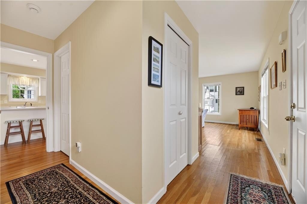 House in Westerly, Rhode Island, United States 4 - 18619701