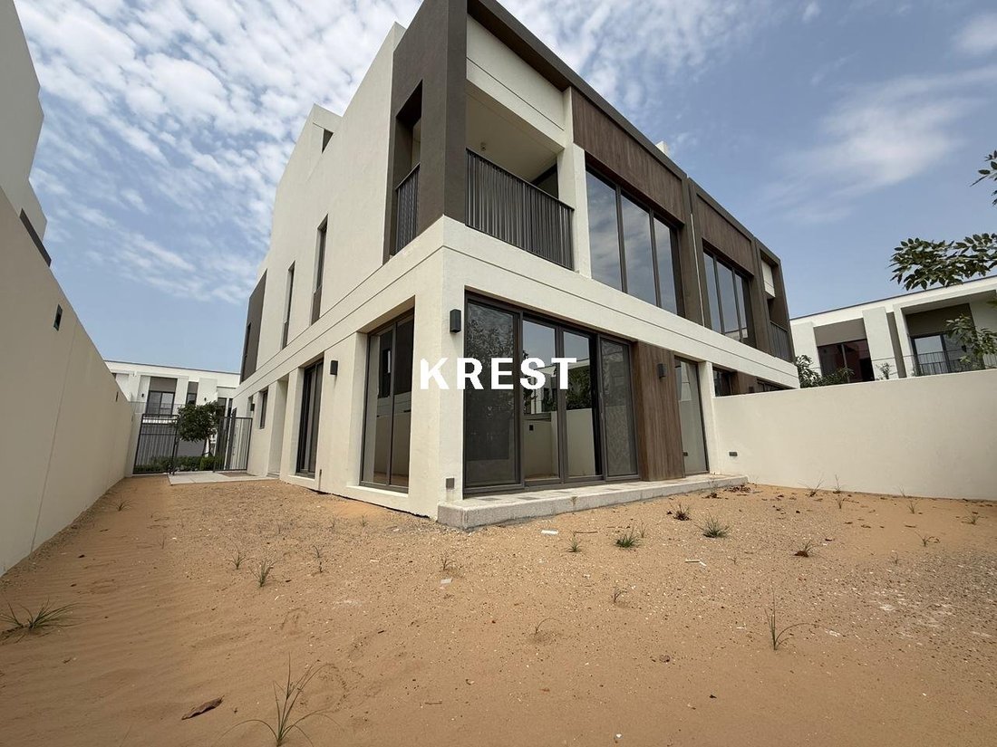 Villa in Tilal Al Ghaf, Dubai, United Arab Emirates 3 - 18618914
