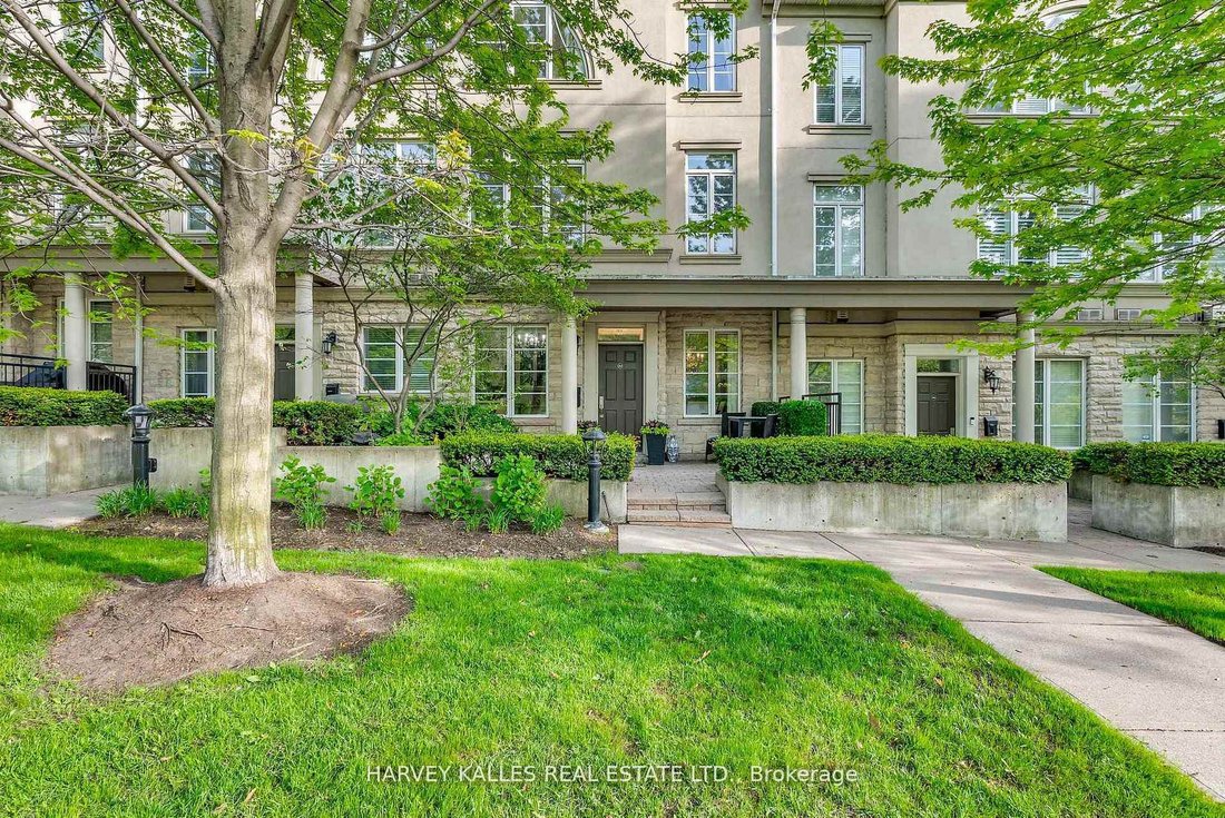 Condo in Toronto, Ontario, Canada 3 - 18619708