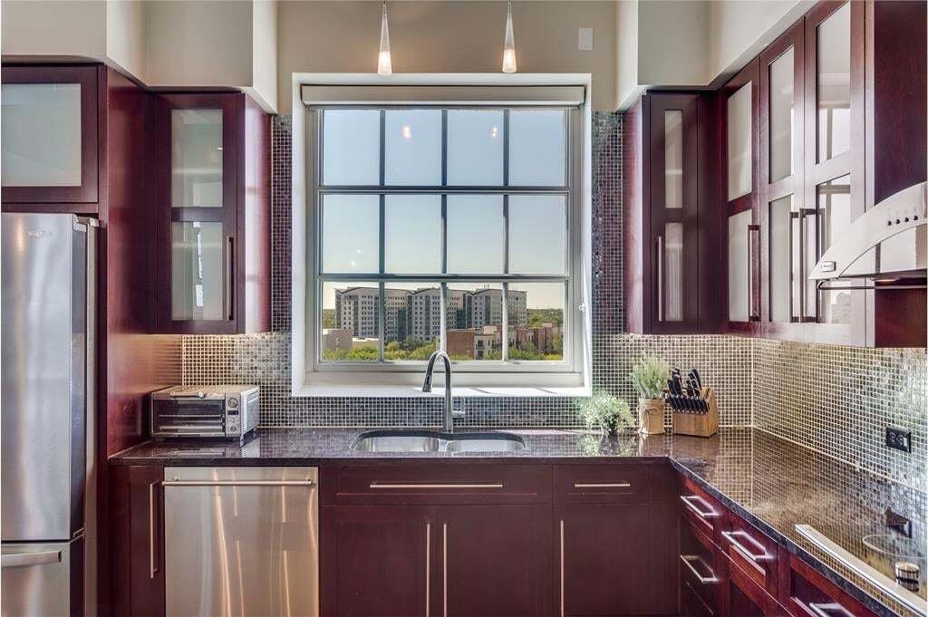Condo in Fort Worth, Texas, United States 5 - 18617496