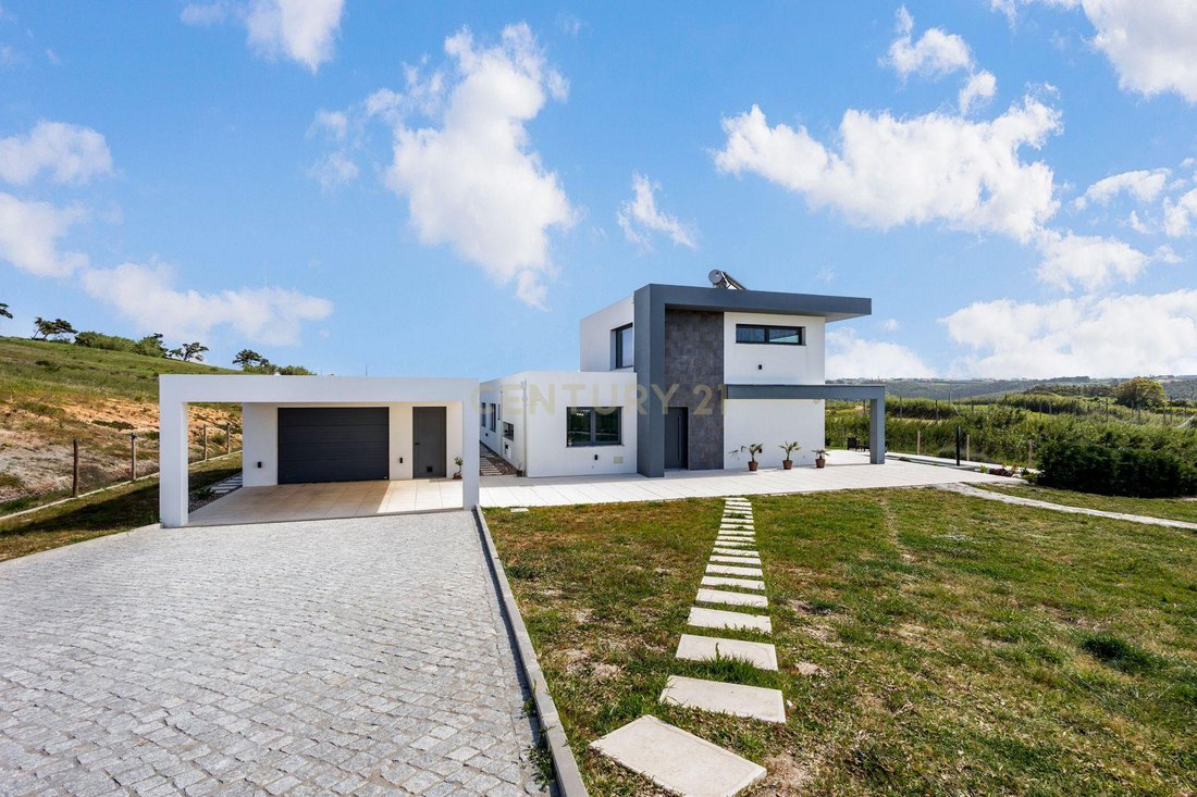 Villa in Ribamar, Lisbon, Portugal 3 - 17850176