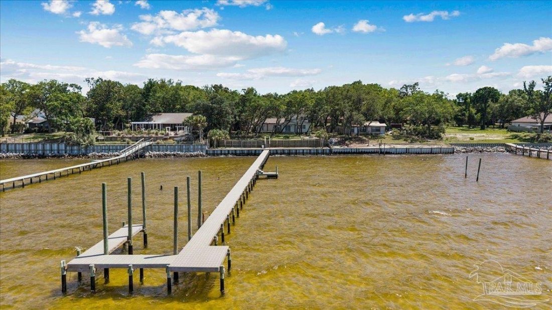 House in Gulf Breeze, Florida, United States 3 - 18619798
