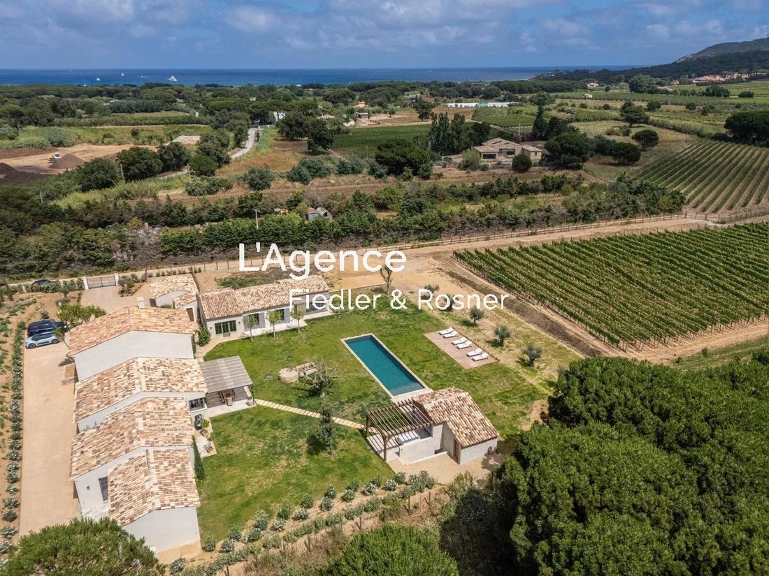 Villa in Ramatuelle, Provence-Alpes-Côte d'Azur, France 2 - 18616016