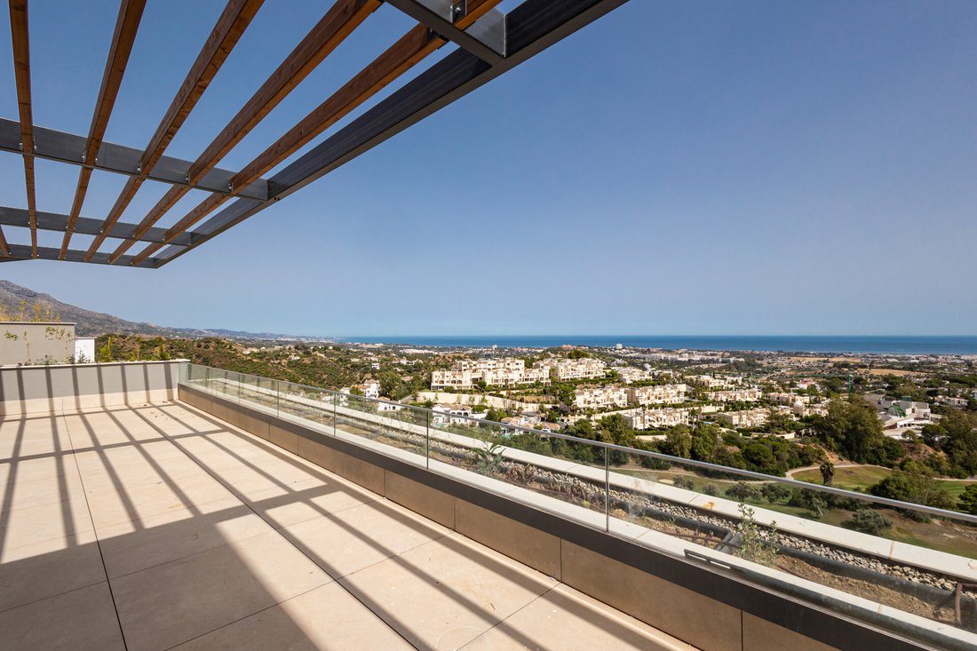 Apartment in La Quinta, Benahavis, Andalusia 1 - 16083720