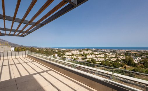 Penthouse in La Quinta, Benahavis, Andalusia 1