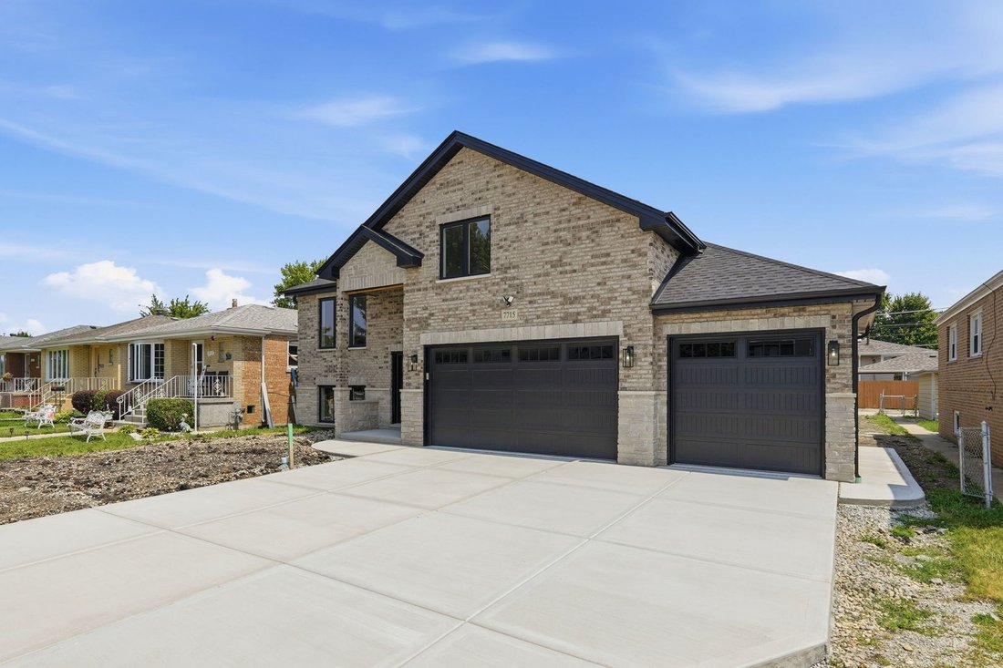 House in Burbank, Illinois, United States 3 - 18620249
