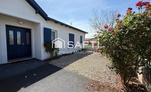 House in Est, Châtelaillon-Plage, France 1