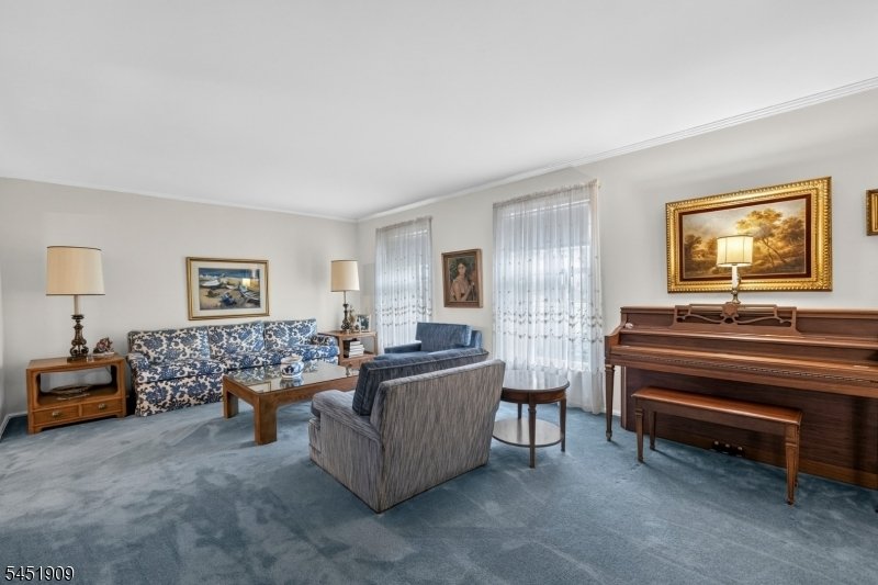 House in Florham Park, New Jersey, United States 4 - 18619741