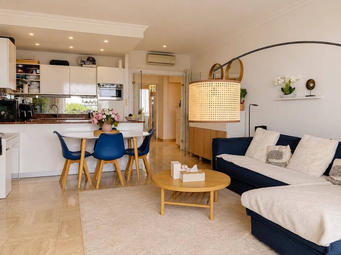 Apartment in Cannes, Provence-Alpes-Côte d'Azur, France 2 - 18526138