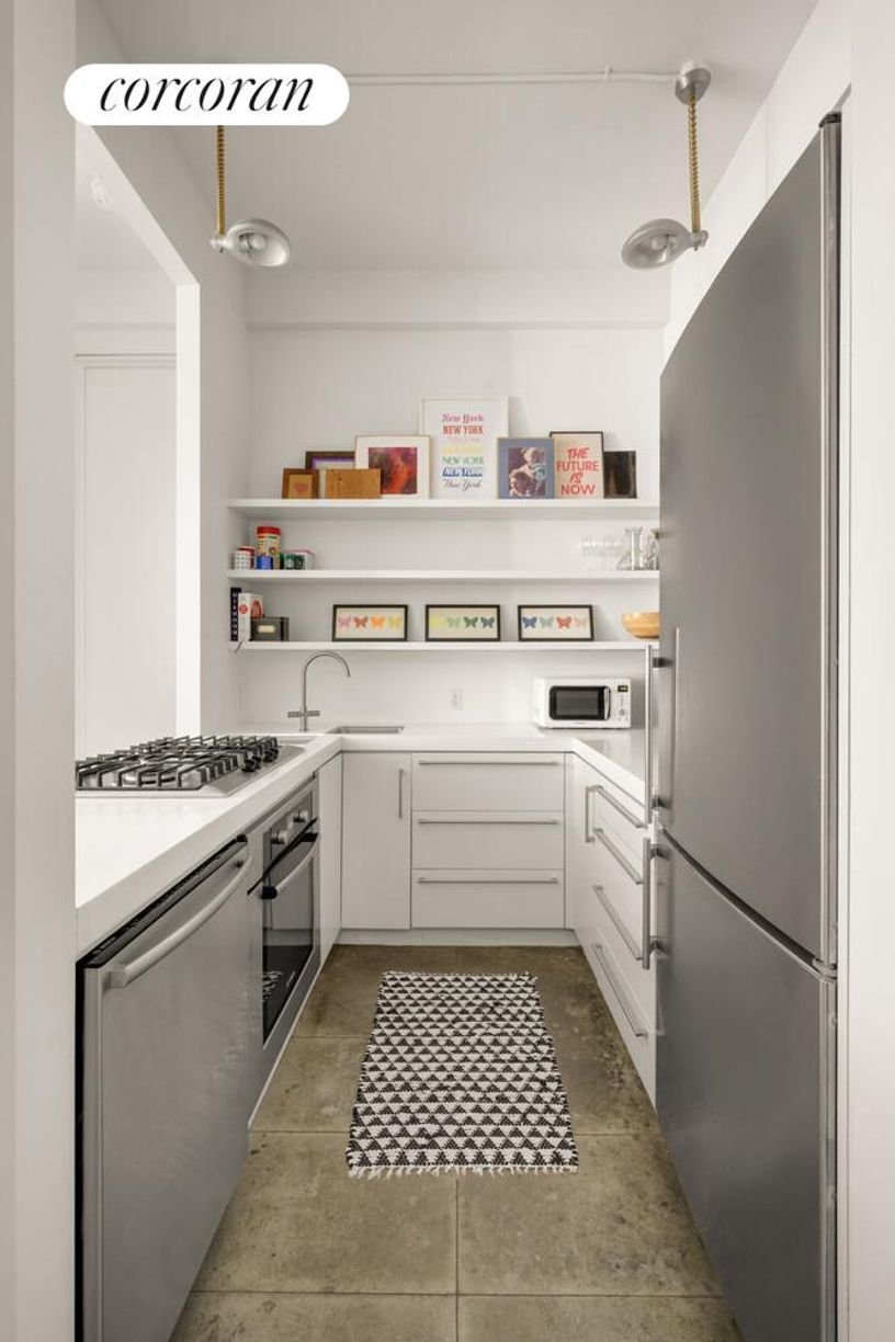 Co Op in New York, New York, United States 4 - 18440898
