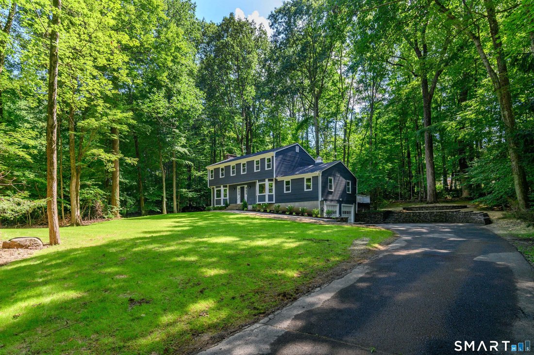 House in Newtown, Connecticut, United States 2 - 18604512