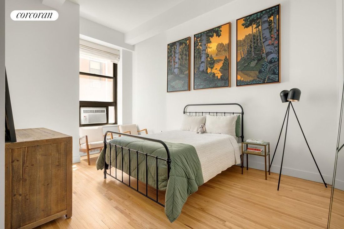 Co Op in New York, New York, United States 5 - 18440898