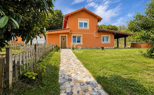 House in Gorliz, Basque Country, Spain 1