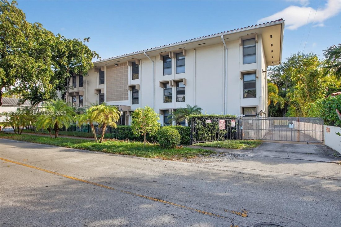 Coral Gables, Florida, United States 2 - 18619095