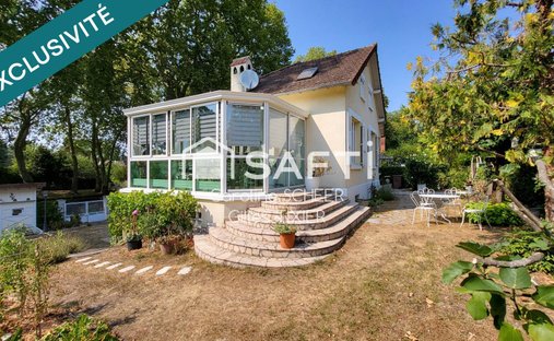 Maison à Pampoux-Brossolette-Mainville, Draveil, France 1