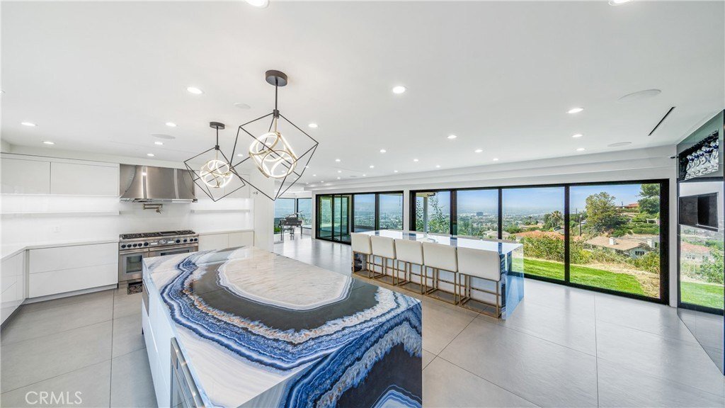 House in Burbank, California, United States 5 - 18619653