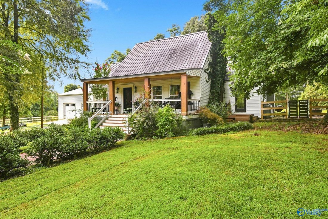 House in Athens, Alabama, United States 3 - 18617074