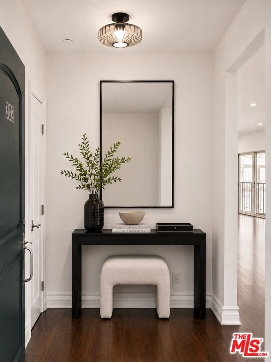 Condo in Los Angeles, California, United States 2 - 18616316