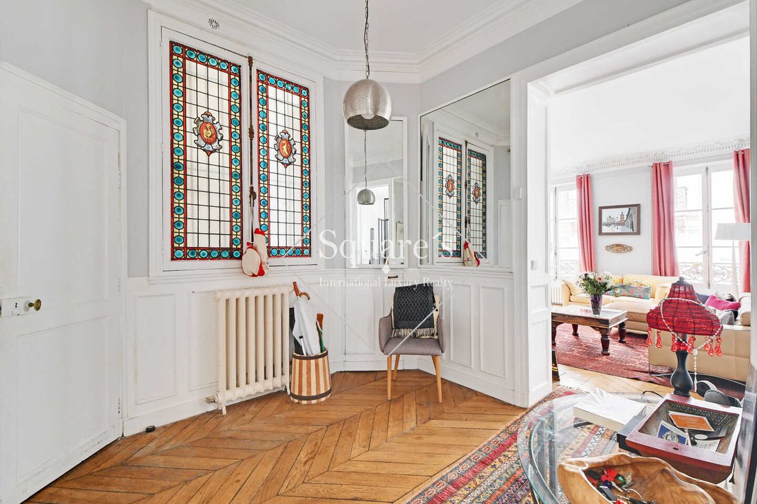 Apartment in Elysées-Madeleine, Paris 8e Arrondissement, Paris 1 - 18622866