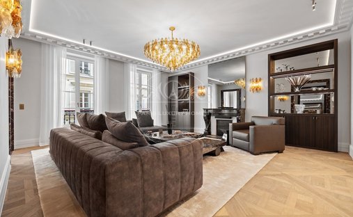 Apartment in Nationale-Deux Moulins, Paris 13e Arrondissement, Paris 1