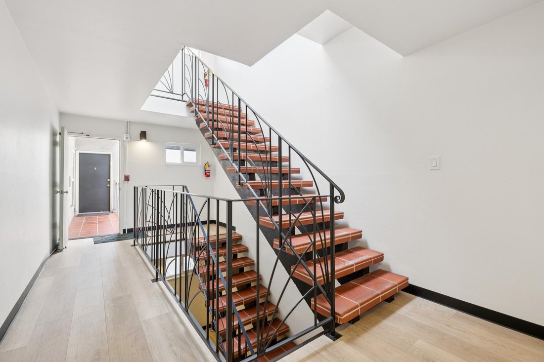 Apartment in San Francisco, California, United States 4 - 18623765