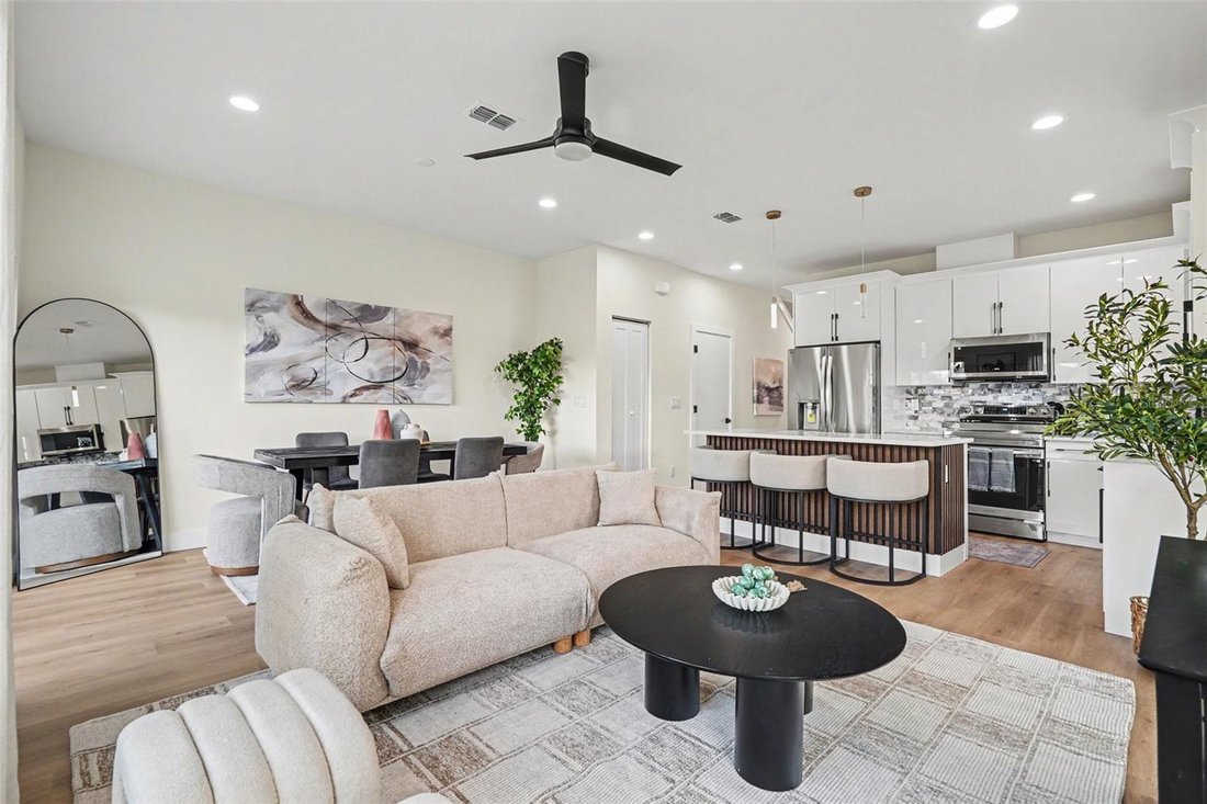 House in Tampa, Florida, United States 4 - 18596765