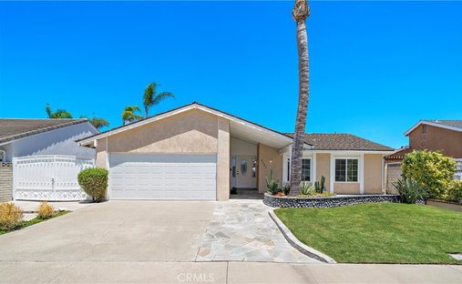 House in Fountain Valley, California, United States 1