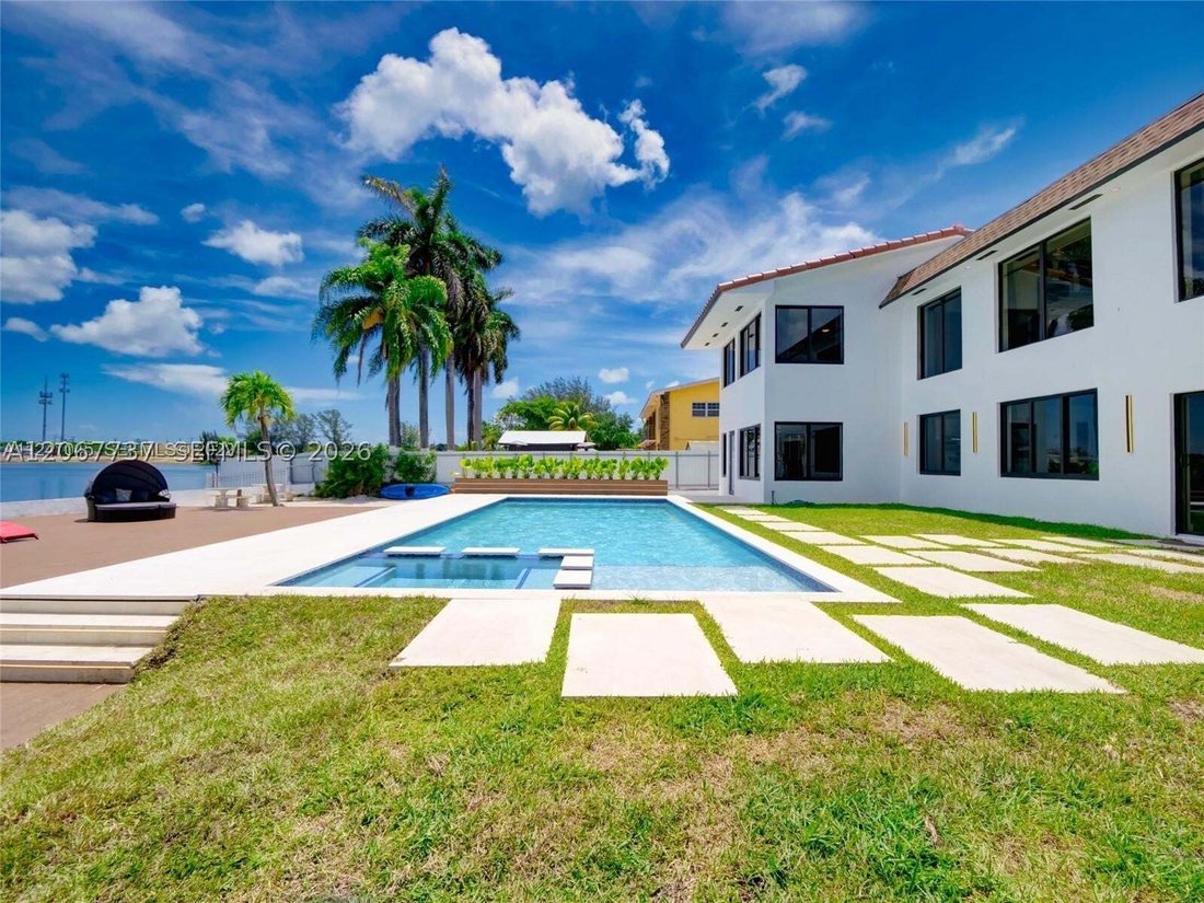House in Miami, Florida, United States 4 - 18617069