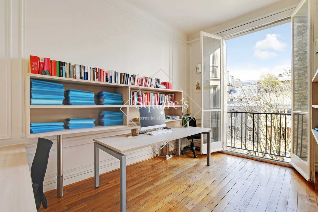 Apartment in Bois de Boulogne, Paris 16e Arrondissement, Paris 4 - 18622666