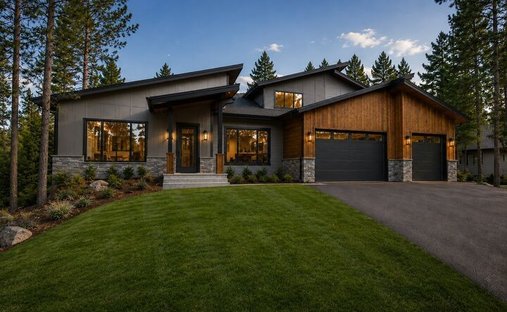 House in Columbia Falls, Montana, United States 1