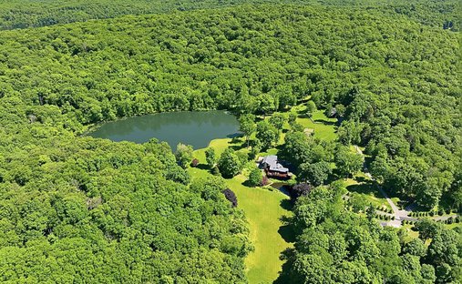 House in Carmel Hamlet, New York, United States 1