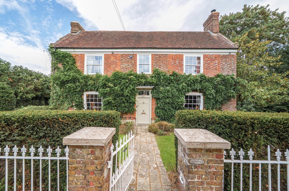 House in Boughton Monchelsea, England 1 - 18615886