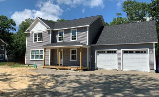 House in Burrillville, Rhode Island, United States 1