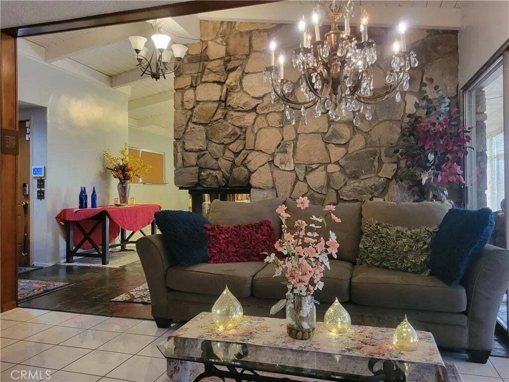 House in Signal Hill, California, United States 5 - 17841451