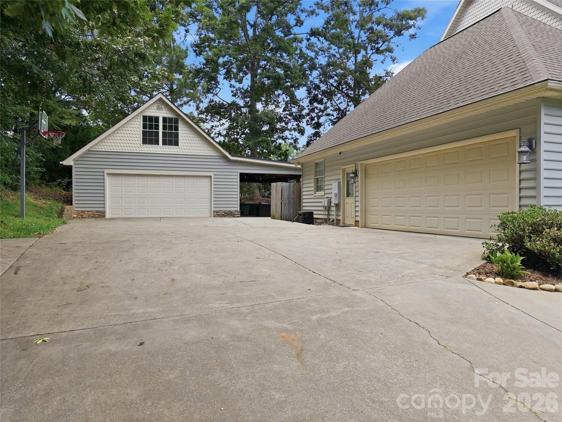 House in China Grove, North Carolina, United States 4 - 18620586