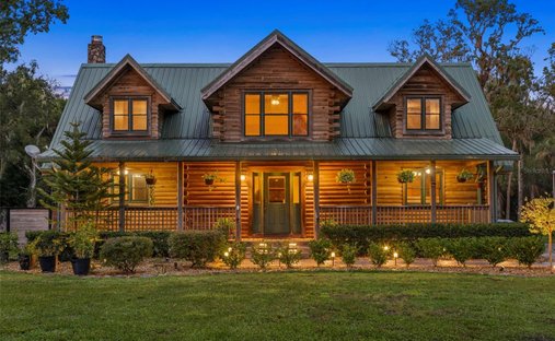 House in Geneva, Florida, United States 1