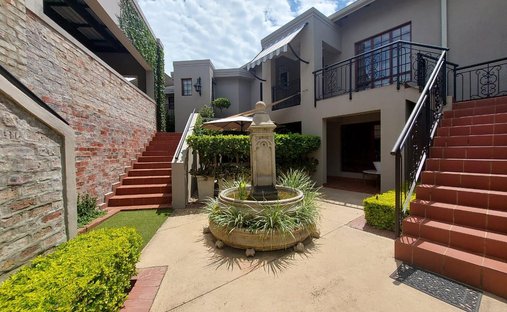 Townhouse in Pretoria Central, Gauteng, South Africa 1