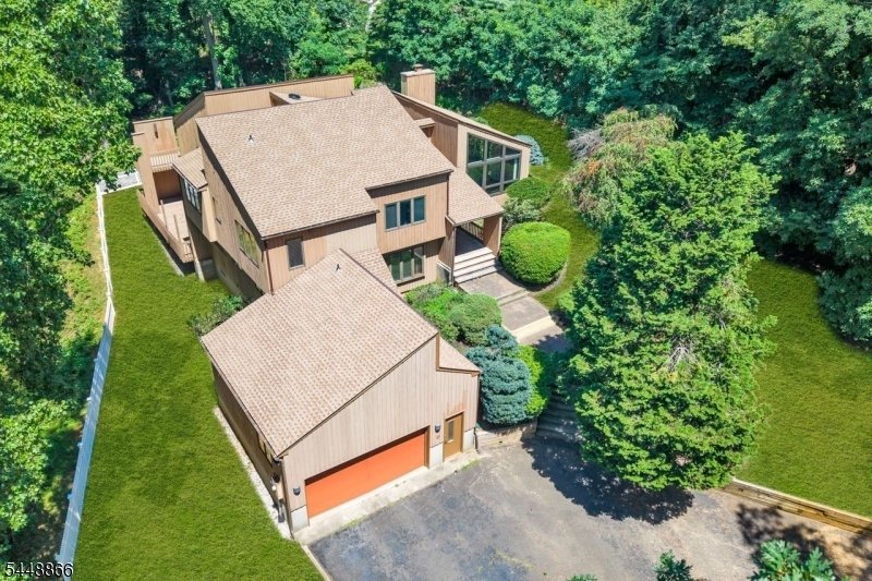 House in Holmdel, New Jersey, United States 1 - 18620627