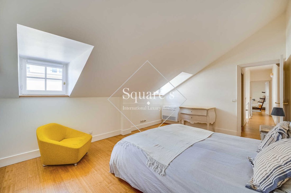 Apartment in La Fourche-Guy Môquet, Paris 17e Arrondissement, Paris 4 - 18622834