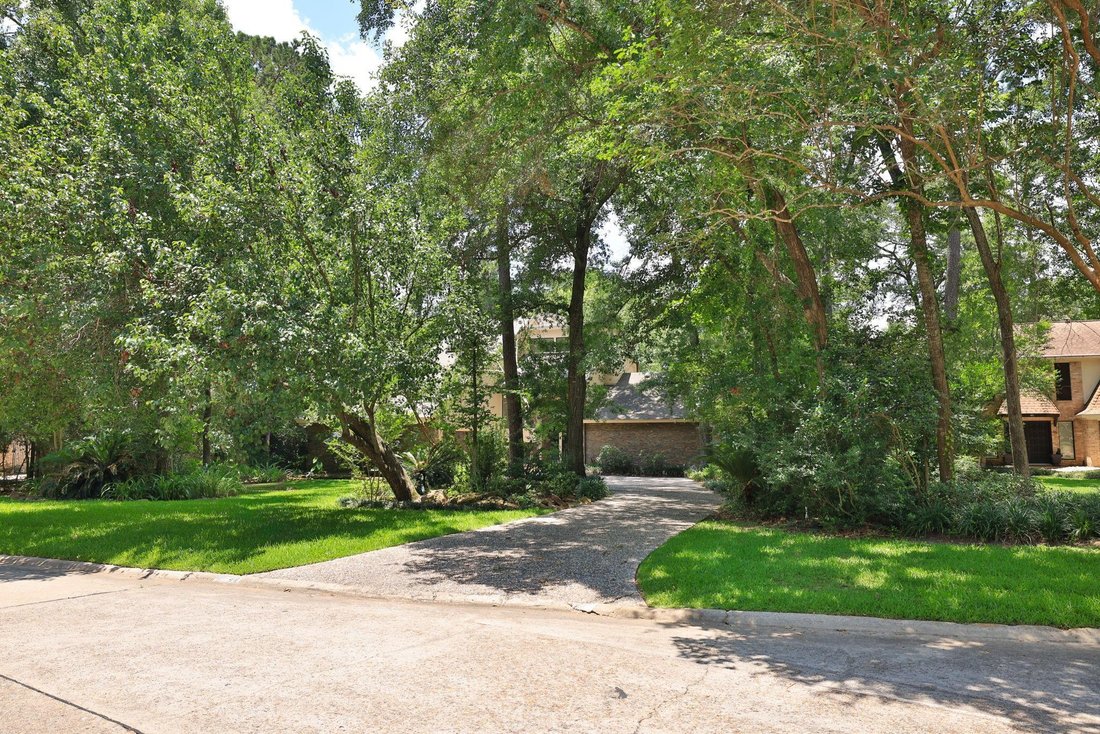 House in The Woodlands, Texas, United States 4 - 18621328