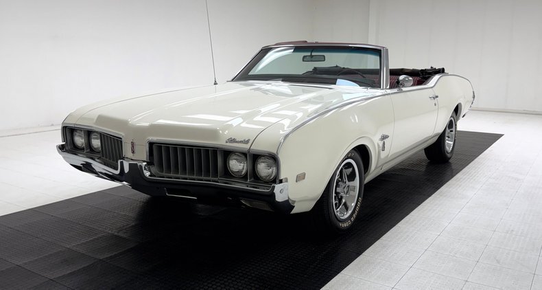 Cabriolet in Morgantown, United States 2 - 18615935