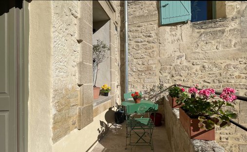 Penthouse in Uzès, Occitania, France 1