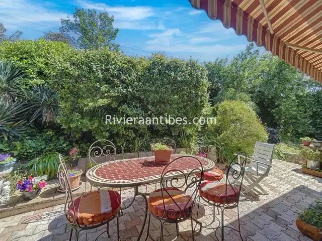 House in Cannes, Provence-Alpes-Côte d'Azur, France 4 - 15675454