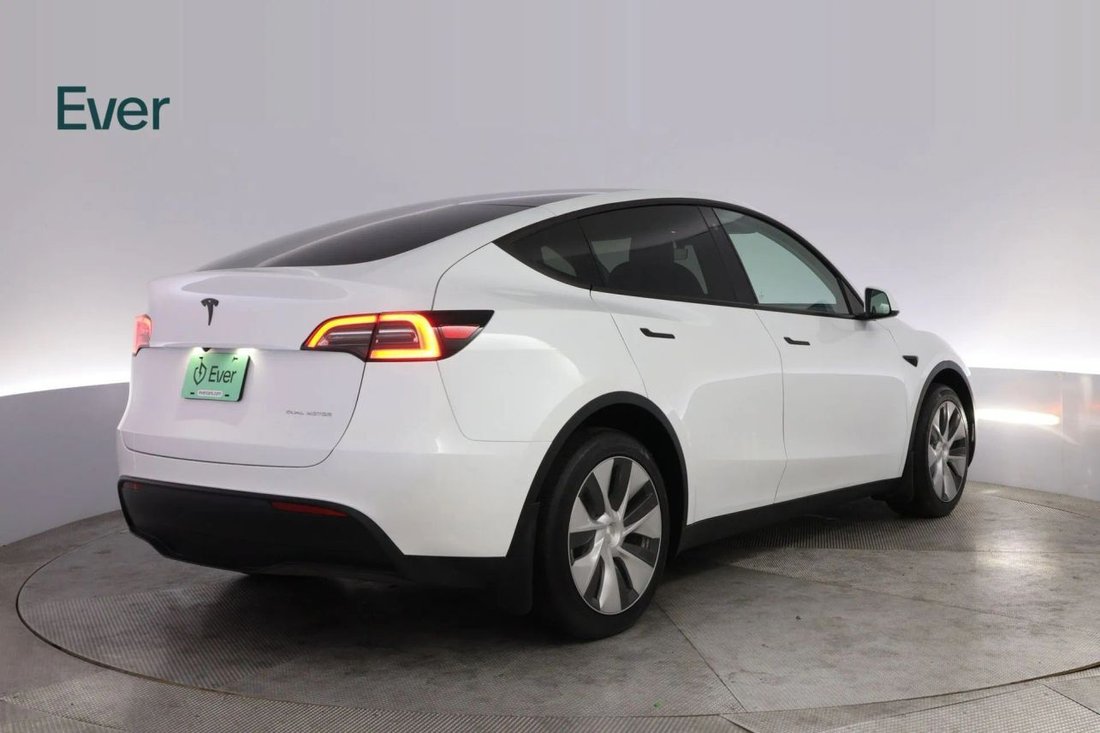 Suv in San Francisco, CA, United States 3 - 18414038