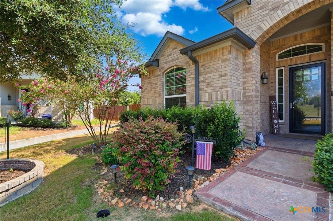 House in Seguin, Texas, United States 5 - 18620146