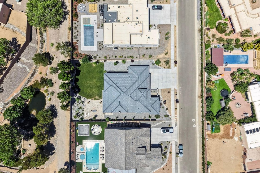 House in Albuquerque, New Mexico, United States 5 - 16942405