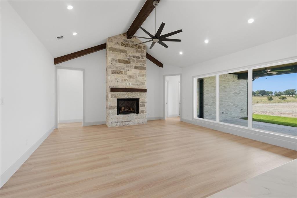 House in Weatherford, Texas, United States 5 - 18562802