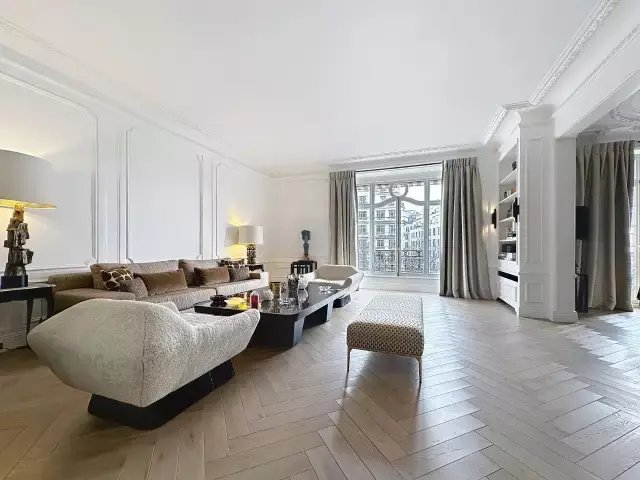 Apartment in Muette Nord, Paris 16e Arrondissement, Paris 5 - 16296903