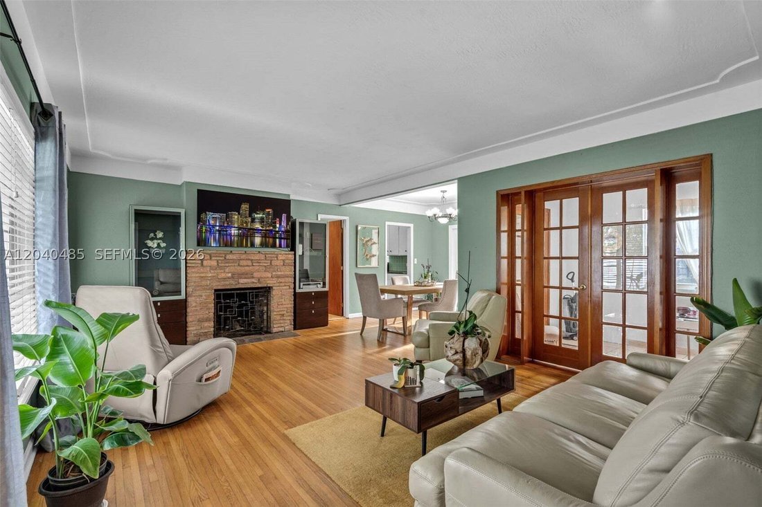 House in Miami, Florida, United States 5 - 18617070