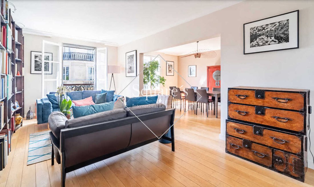Apartment in La Fourche-Guy Môquet, Paris 17e Arrondissement, Paris 2 - 18622846